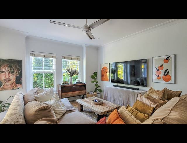 1 BEDROOM APARTMENT FOR SALE IN SHORTENS COUNTRY ESTATE